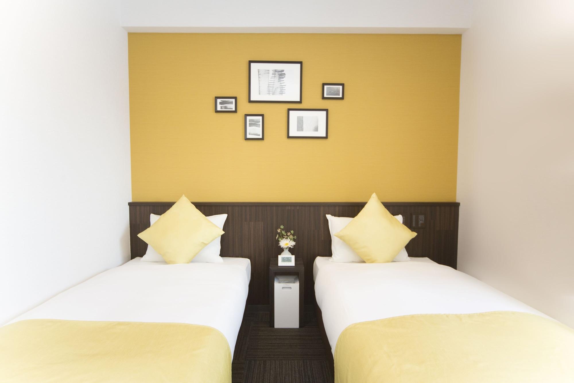 Nipponbashi Crystal Hotel Osaka Bagian luar foto