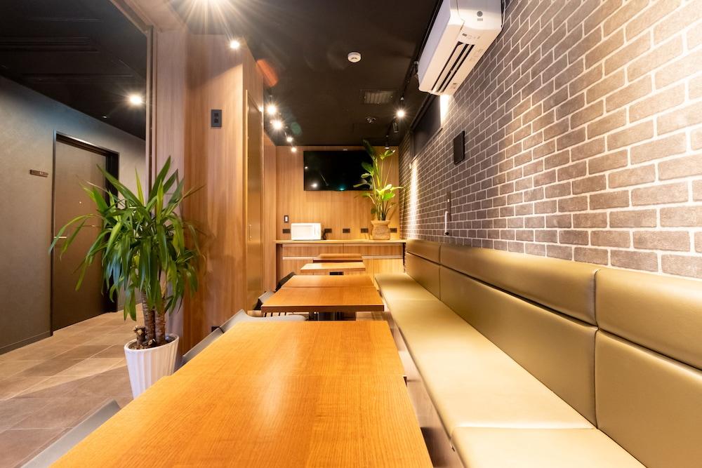 Nipponbashi Crystal Hotel Osaka Bagian luar foto
