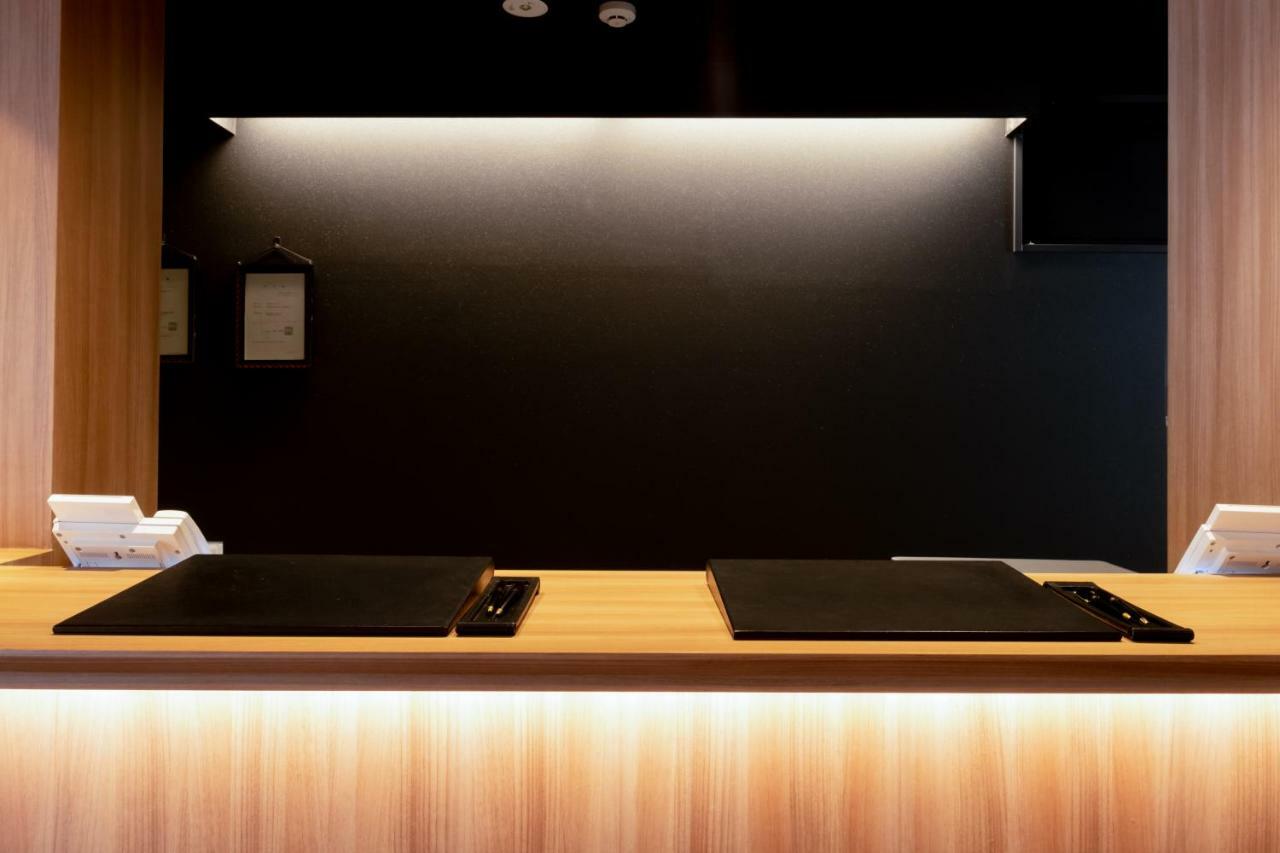 Nipponbashi Crystal Hotel Osaka Bagian luar foto